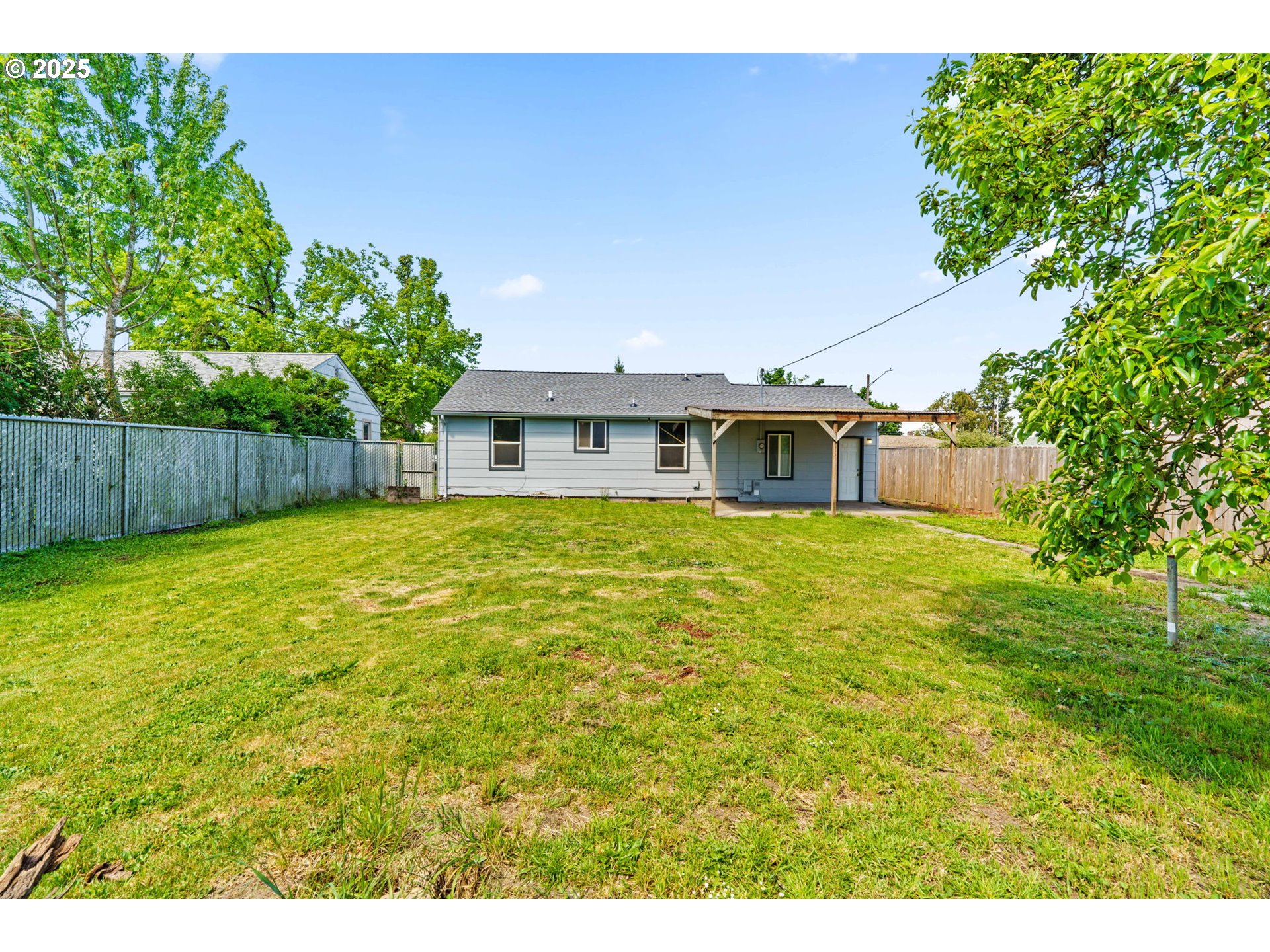 355 22nd Street Springfield, OR 97477 - Photo 30 of 36