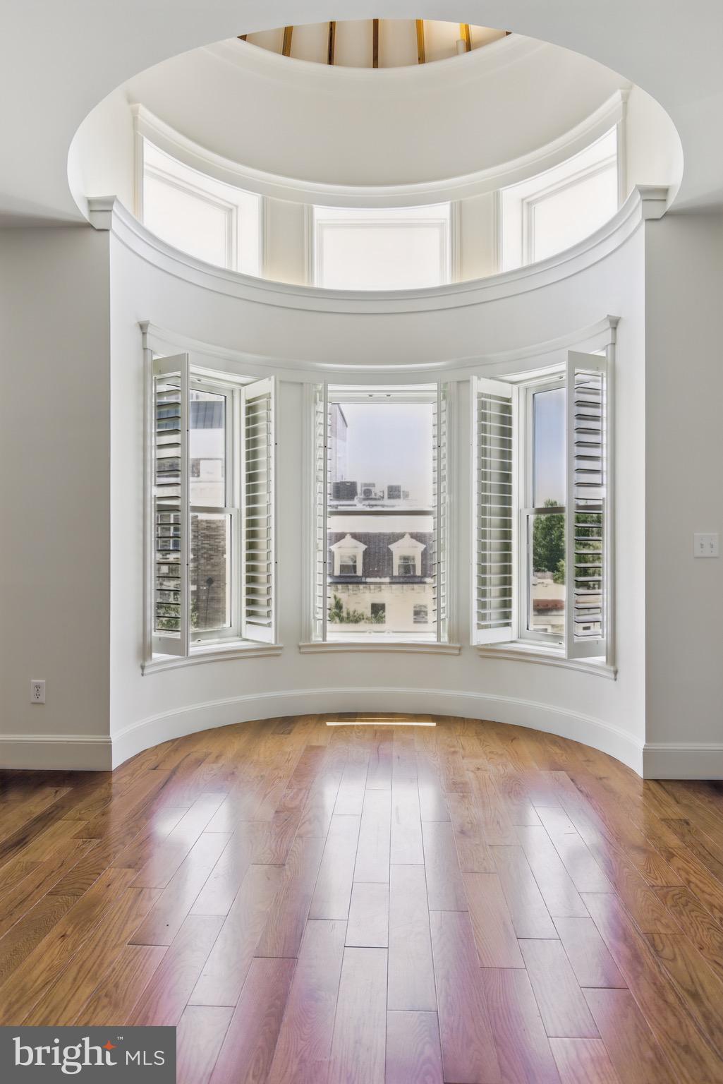 1641 R Street Northwest, Unit 301 Washington, DC 20009 - Photo 6 of 36