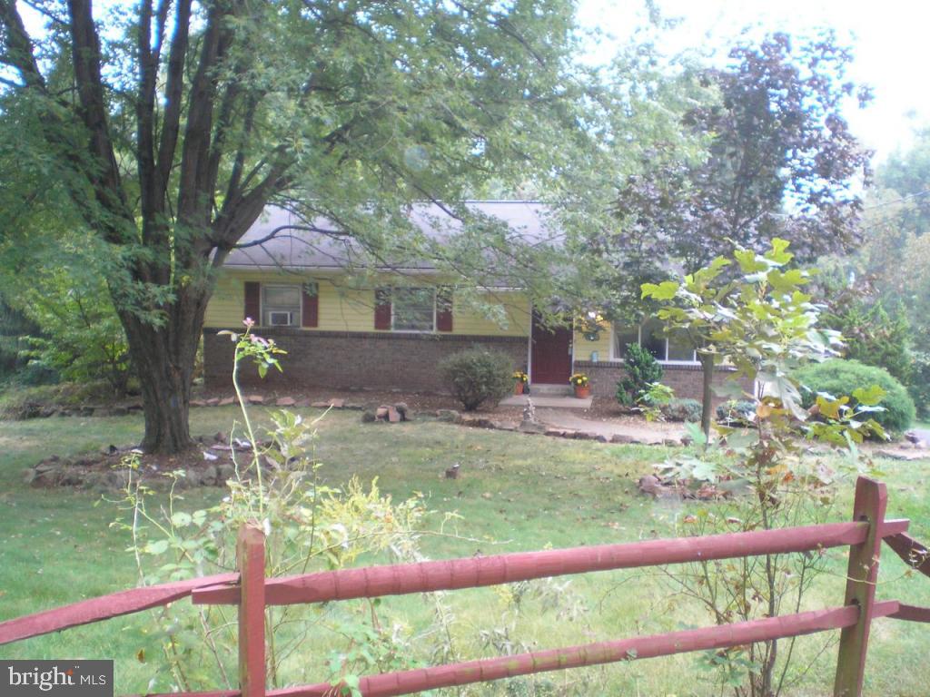 241 Ridge Avenue Ephrata, PA 17522 - Photo 17 of 18 Gallery Image 17