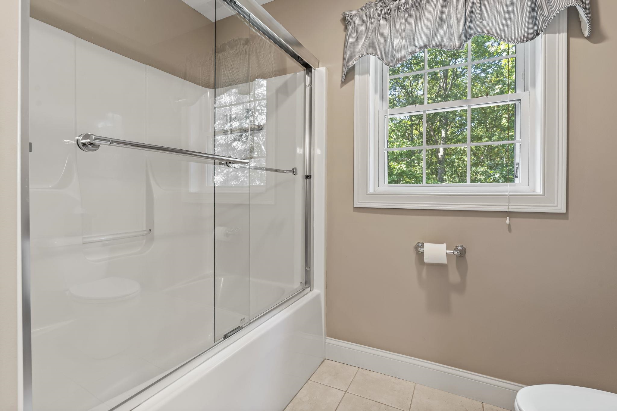 10 Poplar Road Windham, NH 03087 - Photo 46 of 60