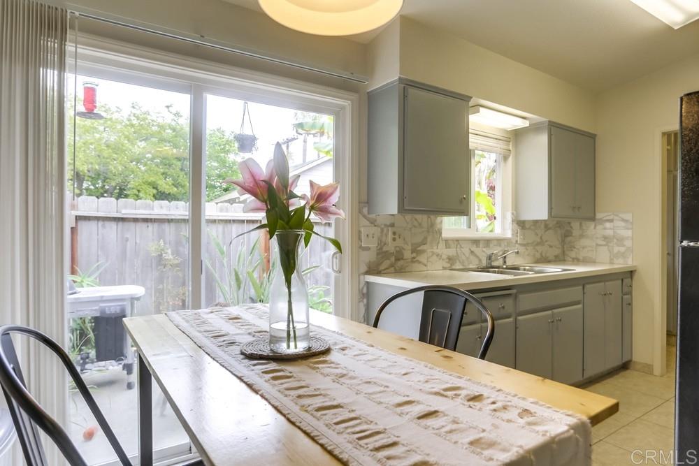 931-933 Regal Road Encinitas, CA 92024 - Photo 6 of 22