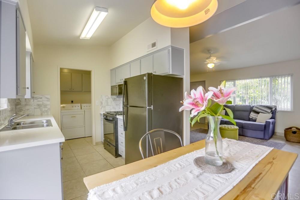 931-933 Regal Road Encinitas, CA 92024 - Photo 7 of 22