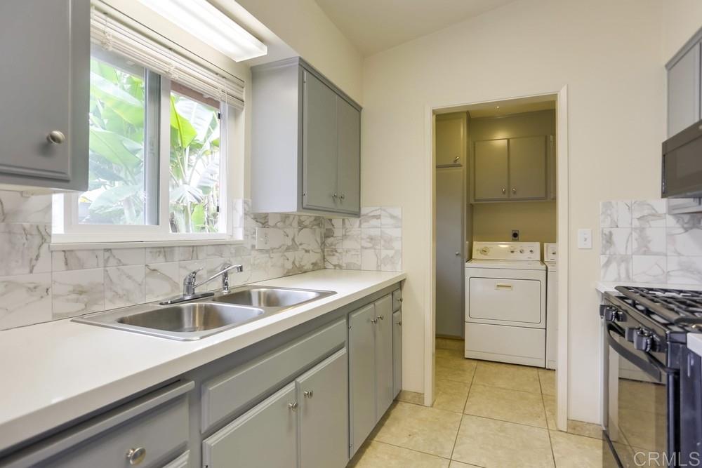 931-933 Regal Road Encinitas, CA 92024 - Photo 8 of 22