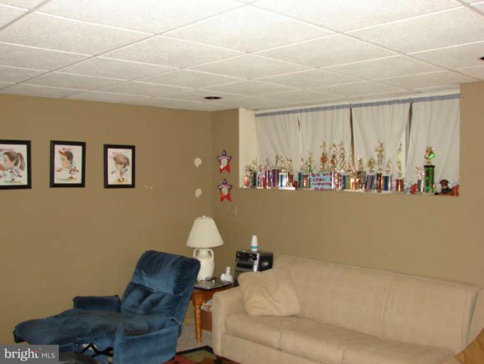 9430 Joppa Pond Road Baltimore, MD 21234 - Photo 15 of 18 Interior (General)