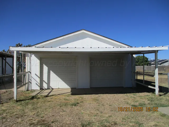 $1,300 | 7610 Upton Road, Amarillo, TX 79119