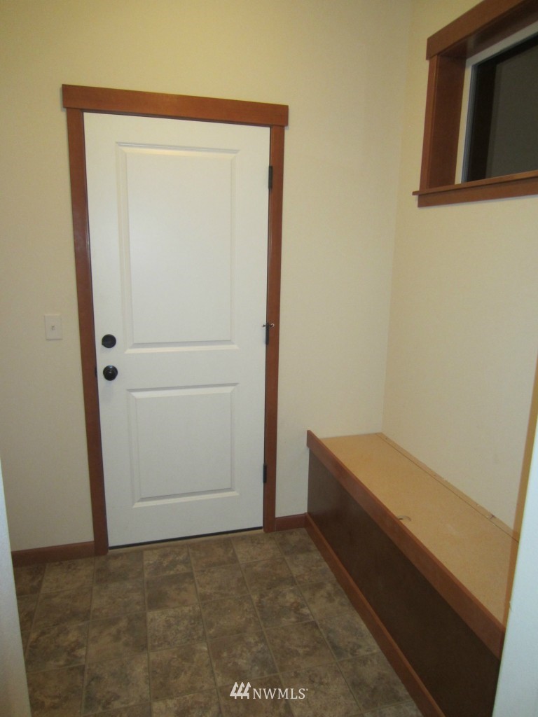 3428 Russet Road Brier, WA 98036 - Photo 23 of 25 Gallery Image 23