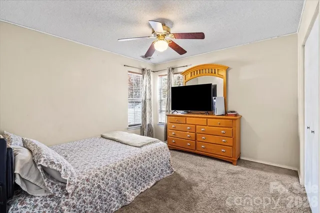 $260,000 | 3044 Parade Lane Southwest, Concord, NC 28025