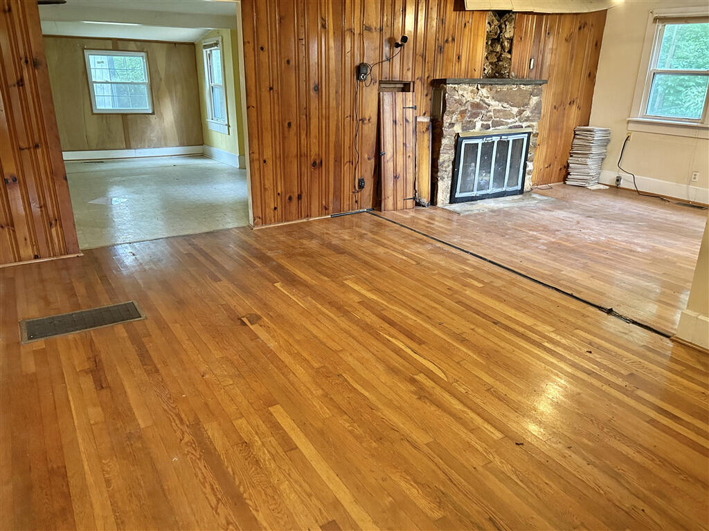 1677 Patterson Mill Road Bedford, VA 24523 - Photo 15 of 25 174096img_1457_174096_S