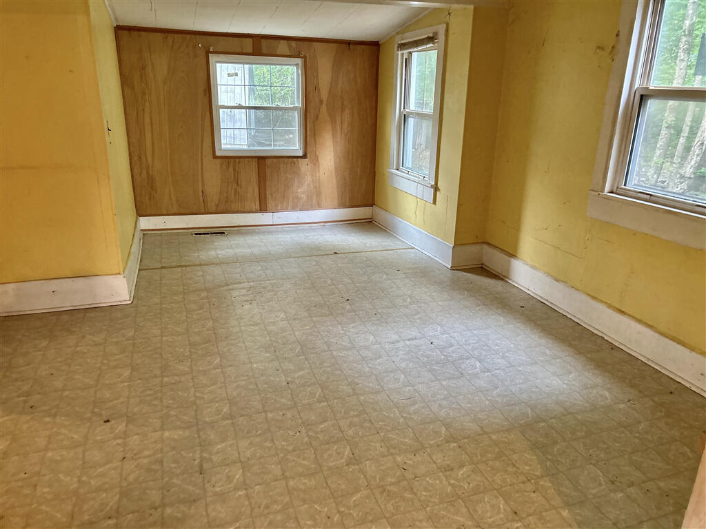 1677 Patterson Mill Road Bedford, VA 24523 - Photo 18 of 25 174099img_1463_174099_S