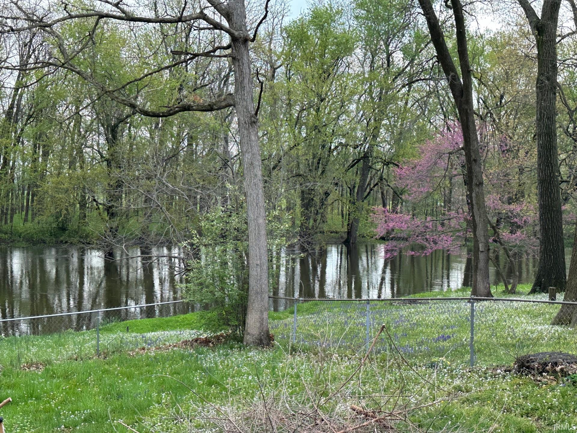 3161 North Evergreen Street Rochester, IN 46975 - Photo 3 of 19