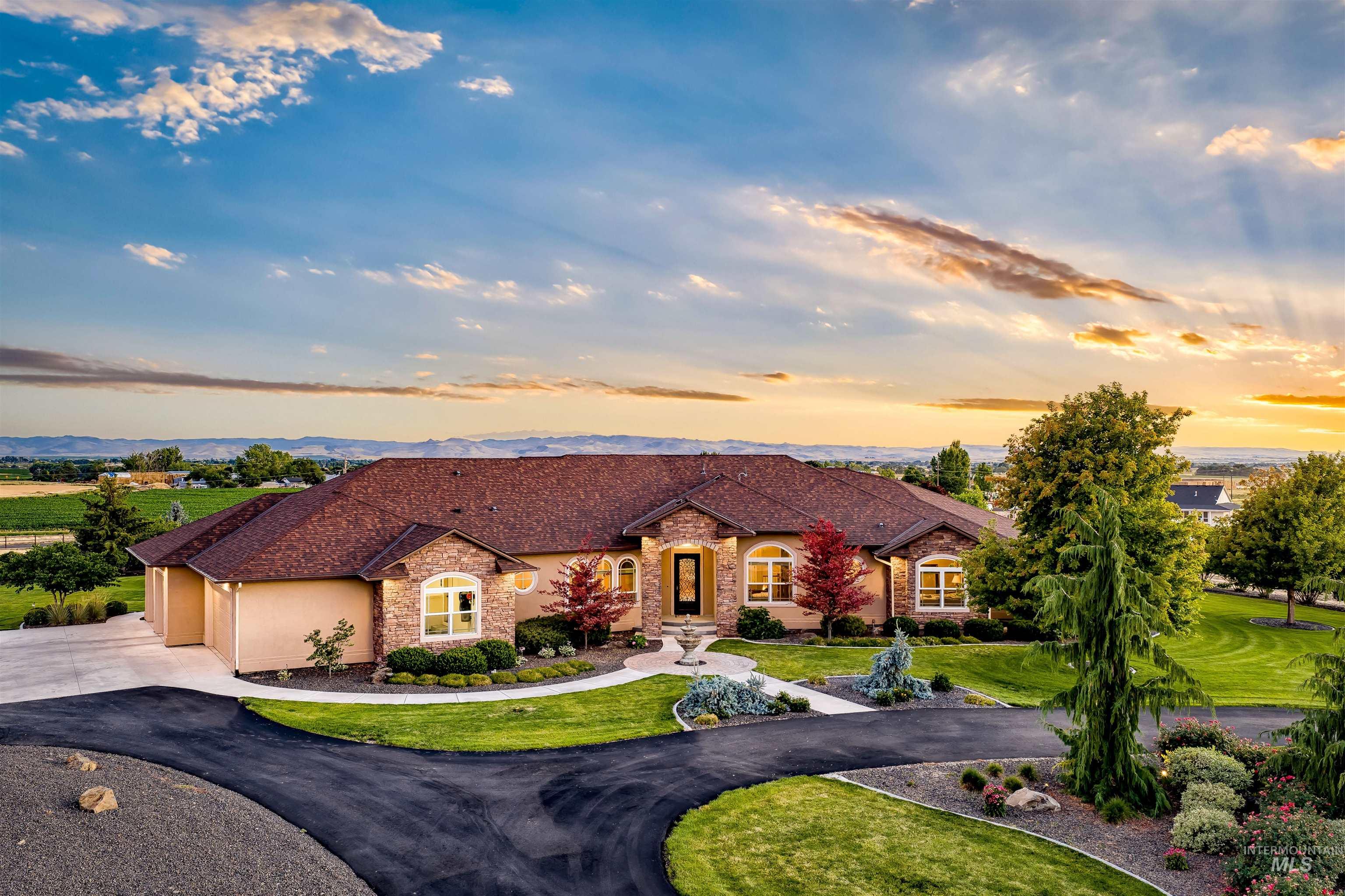 5340 South Black Cat Road Meridian, ID 83642 - Photo 3 of 49 Gallery Image 3