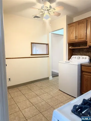 $3,250 | 309 President Street, Saddle Brook, NJ 07663