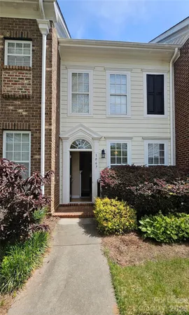 $1,890 | 1067 Writers Way, Cornelius, NC 28031