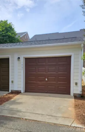 $1,890 | 1067 Writers Way, Cornelius, NC 28031