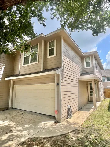 $204,999 | 6022 Yorkglen Manor Lane, Houston, TX 77084
