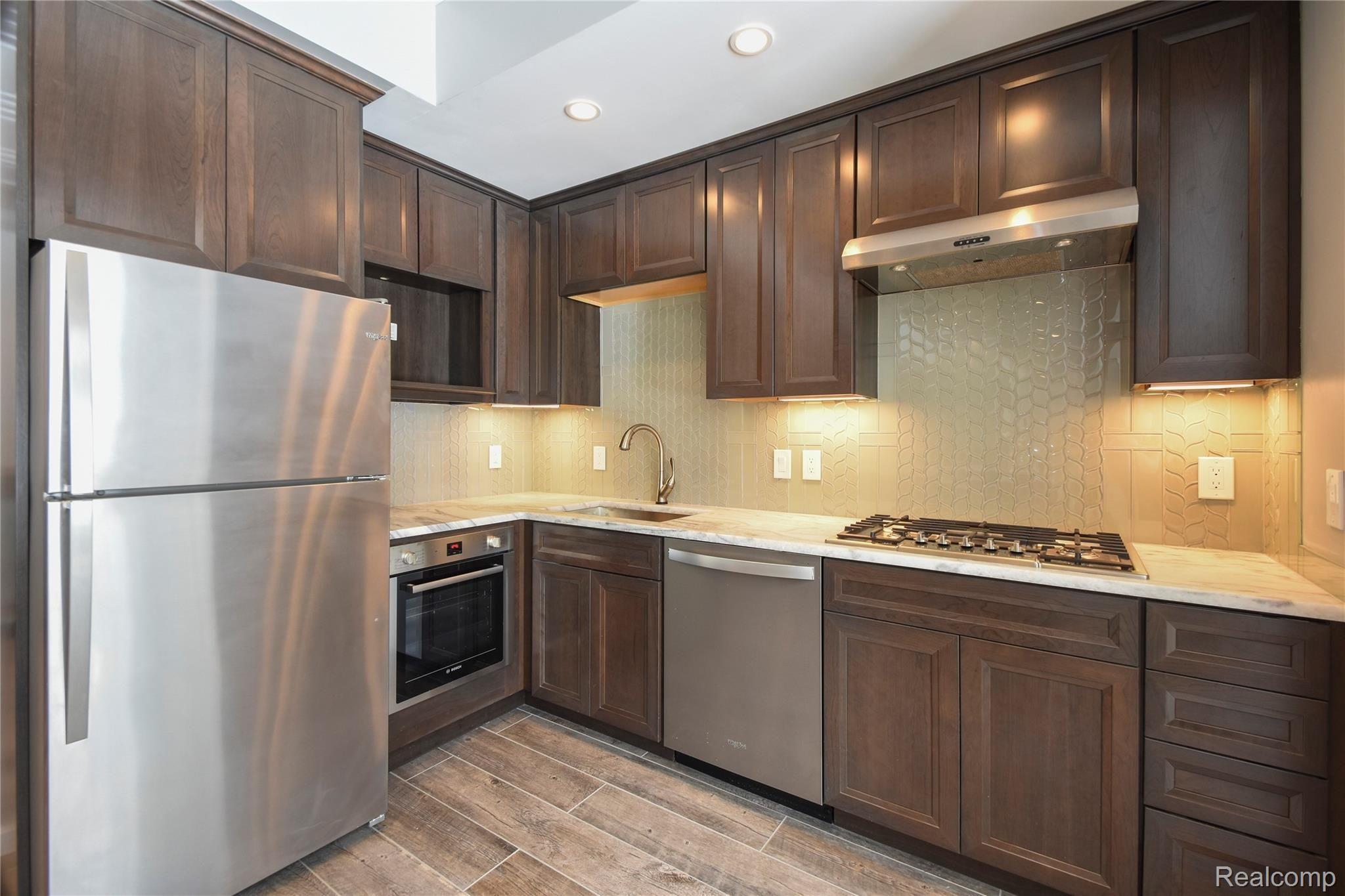 8133 Trail Ridge Dexter, MI 48130 - Photo 27 of 43 023-photo-kitchen-8095803.jpg