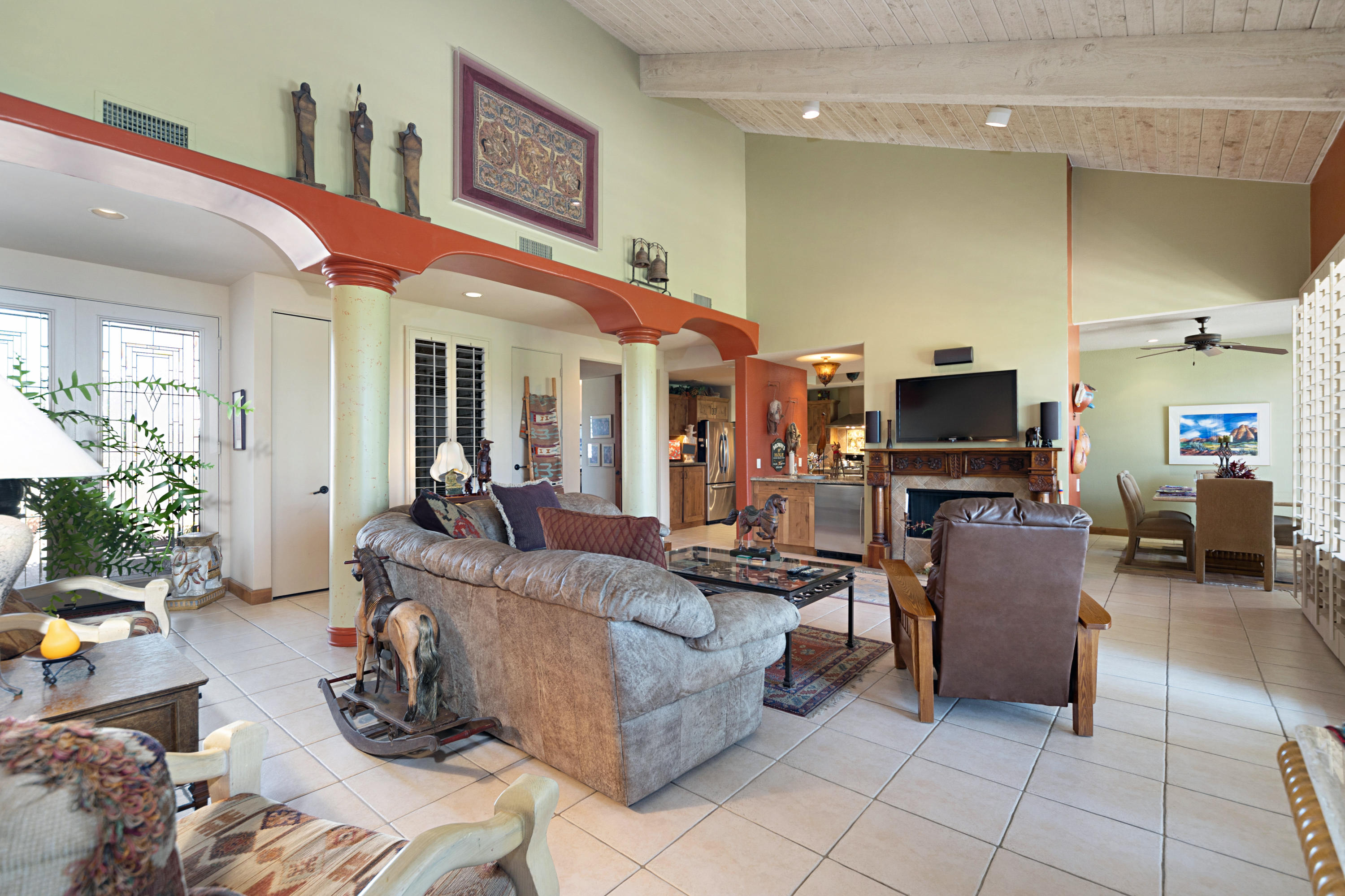 936 Inverness Drive Rancho Mirage, CA 92270 - Photo 4 of 39 12_10398465_139774_EN-139774-112