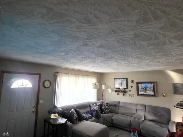 $224,500 | 212 South Lincoln Street, Westport, IN 47283