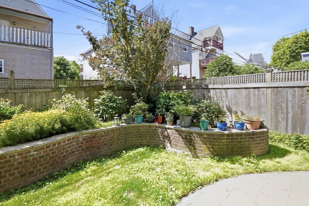 61 Edwin Street, Unit 1 Boston, MA 02124 - Photo 27 of 28 Gallery Image 27