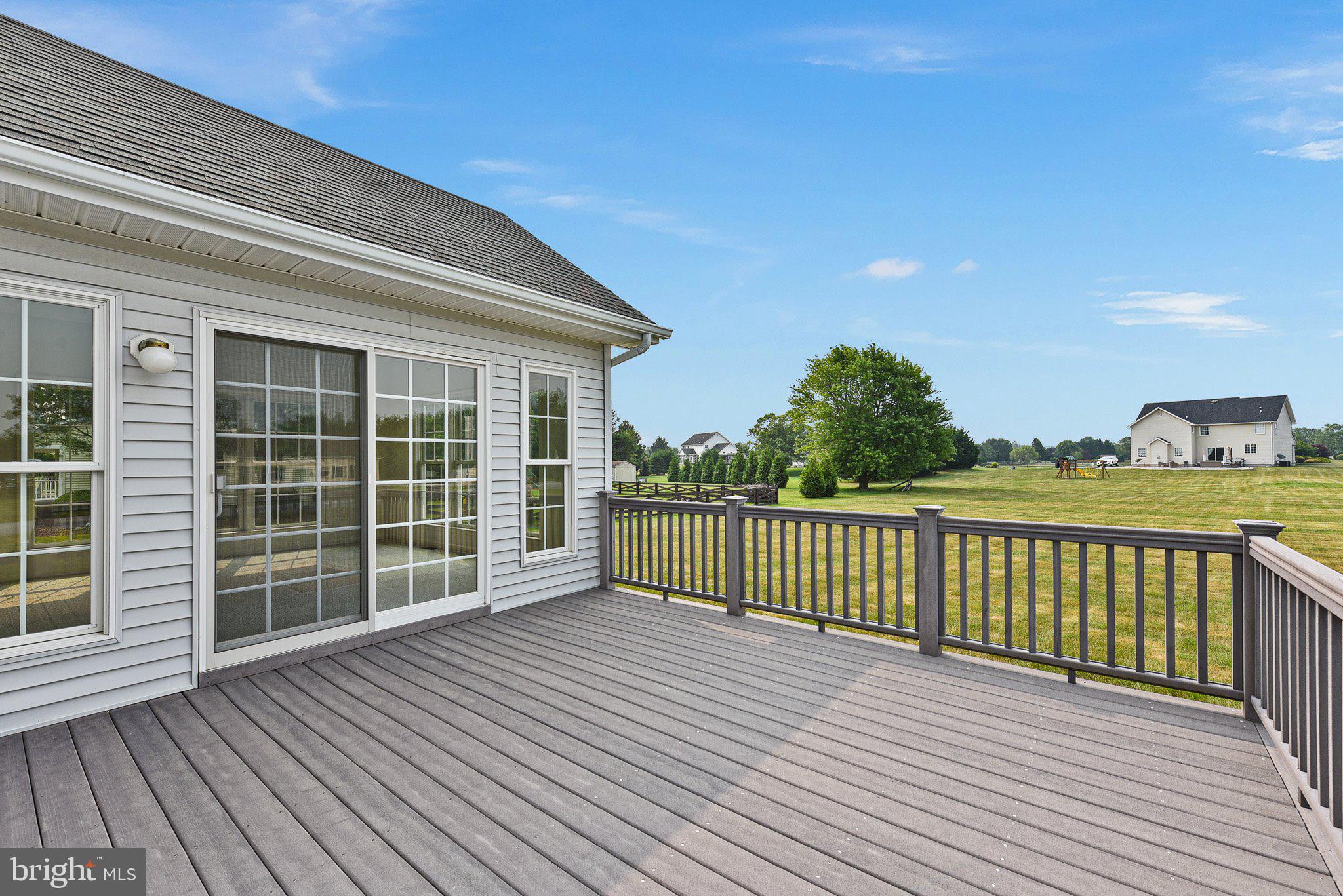 6352 Millington Road Clayton, DE 19938 - Photo 27 of 32 Deck