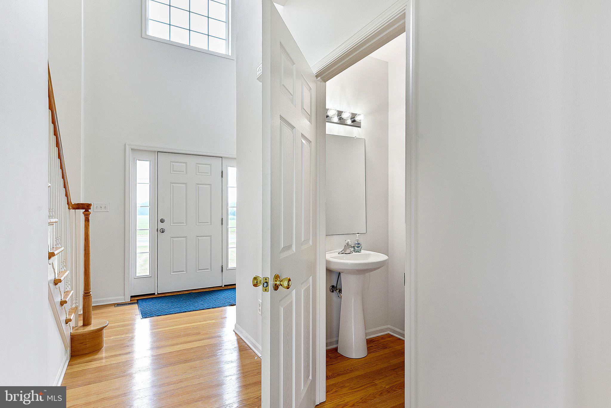 6352 Millington Road Clayton, DE 19938 - Photo 4 of 32 2-story Foyer