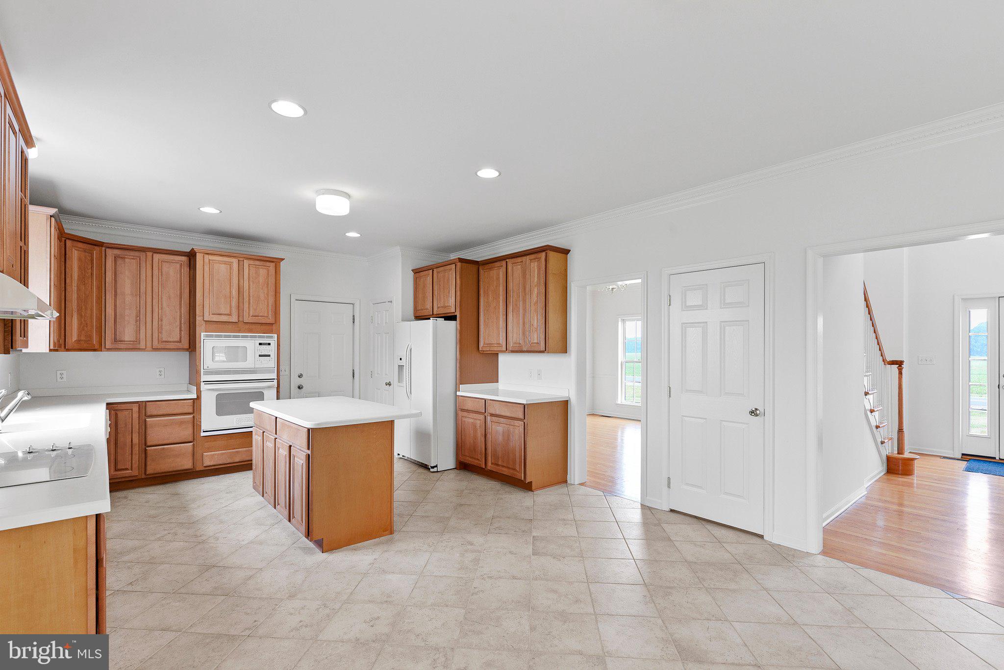 6352 Millington Road Clayton, DE 19938 - Photo 5 of 32 Kitchen w/Corian Contertops
