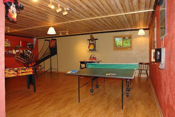 6804 Fairway Ridge Road Salem, VA 24153 - Photo 32 of 54 GAME ROOM