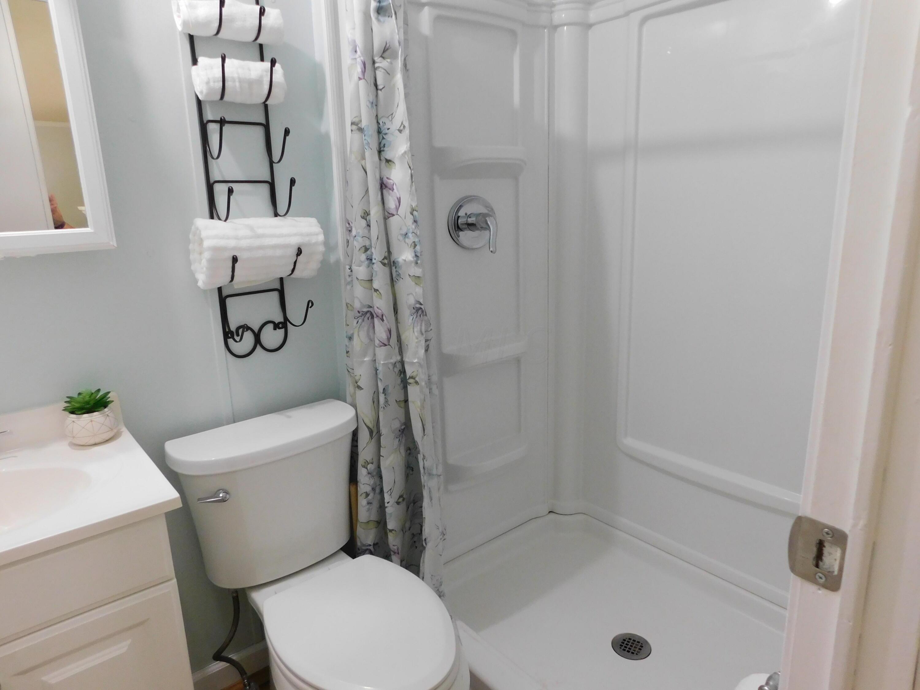 4711 Walnut Road, Unit LOT H8 Buckeye Lake, OH 43008 - Photo 29 of 42 Another view of Guest Bath featuring walk in shower.