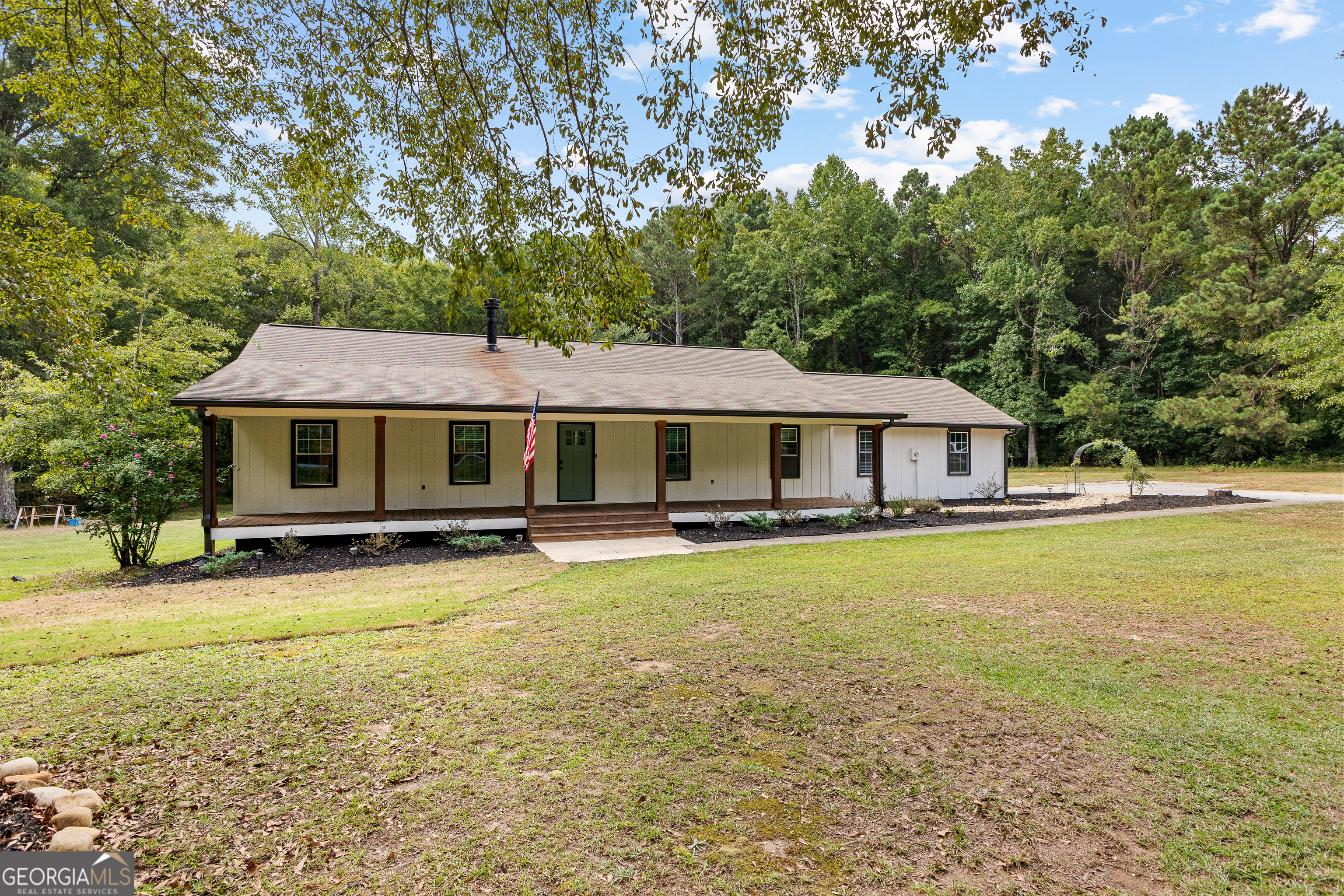 520 Lassetter Road Sharpsburg, GA 30277 - Photo 1 of 1 Gallery Image 1
