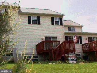 404 White Chapel Road Lancaster, PA 17603 - Photo 2 of 6 Gallery Image 2