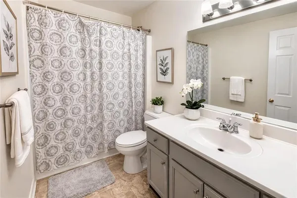 $3,200 | 420 Ruby Forest Parkway, Suwanee, GA 30024