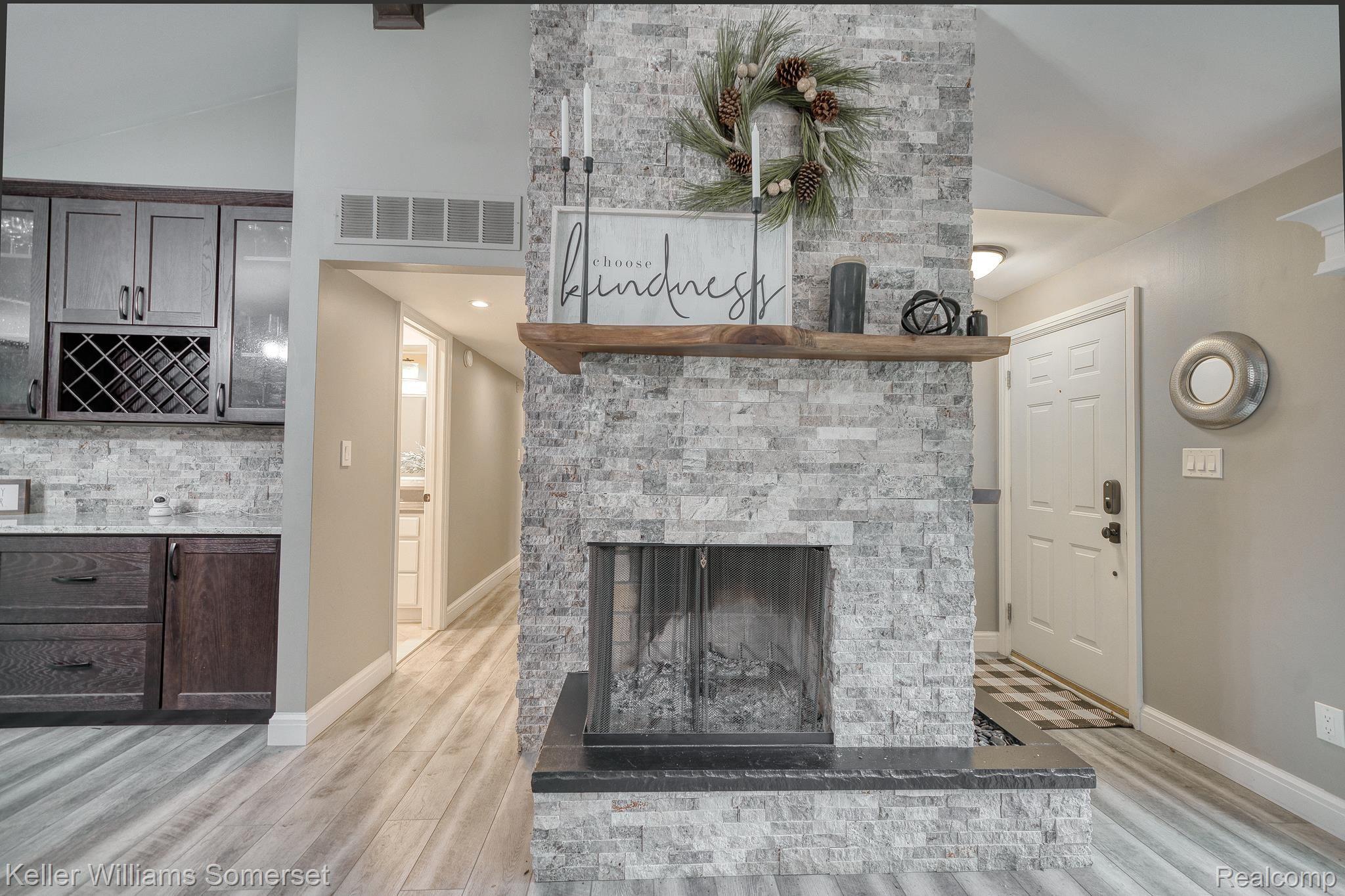 456 Wimpole Drive Rochester, MI 48309 - Photo 17 of 42 Gallery Image 17