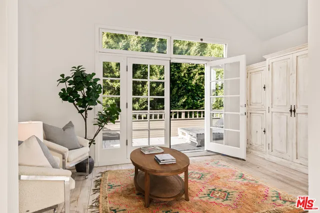 $2,495,000 | 46 Wavecrest Avenue, Venice, CA 90291