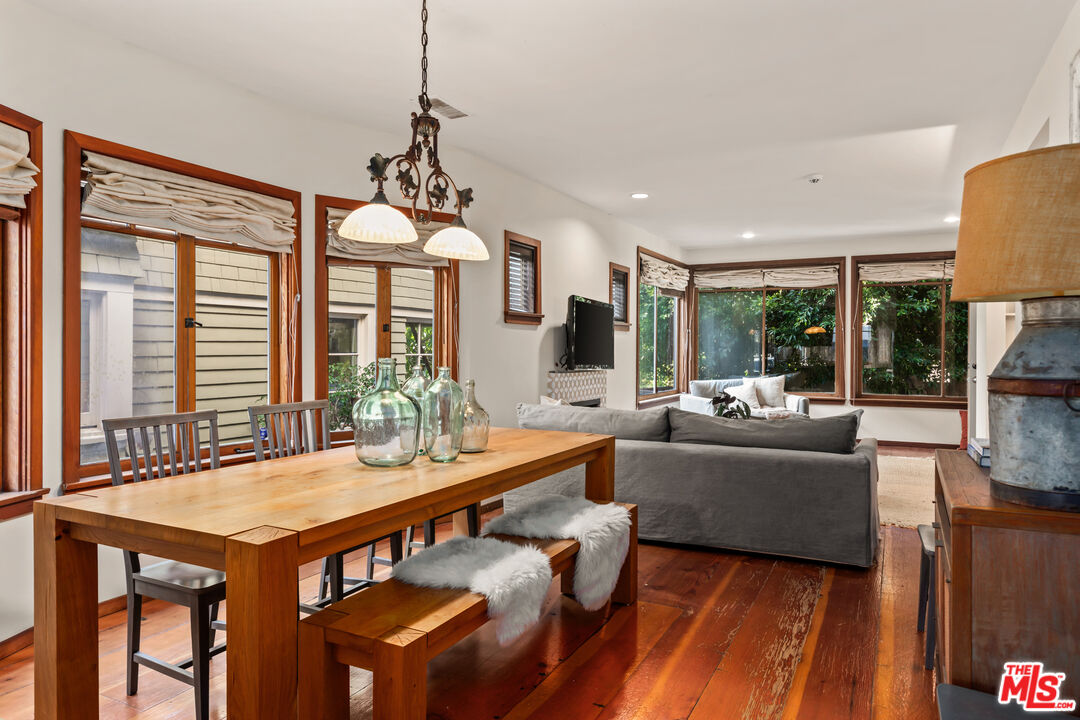 46 Wavecrest Avenue Venice, CA 90291 - Photo 12 of 31