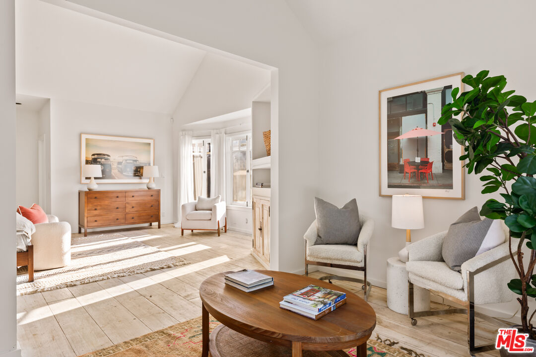 46 Wavecrest Avenue Venice, CA 90291 - Photo 21 of 31