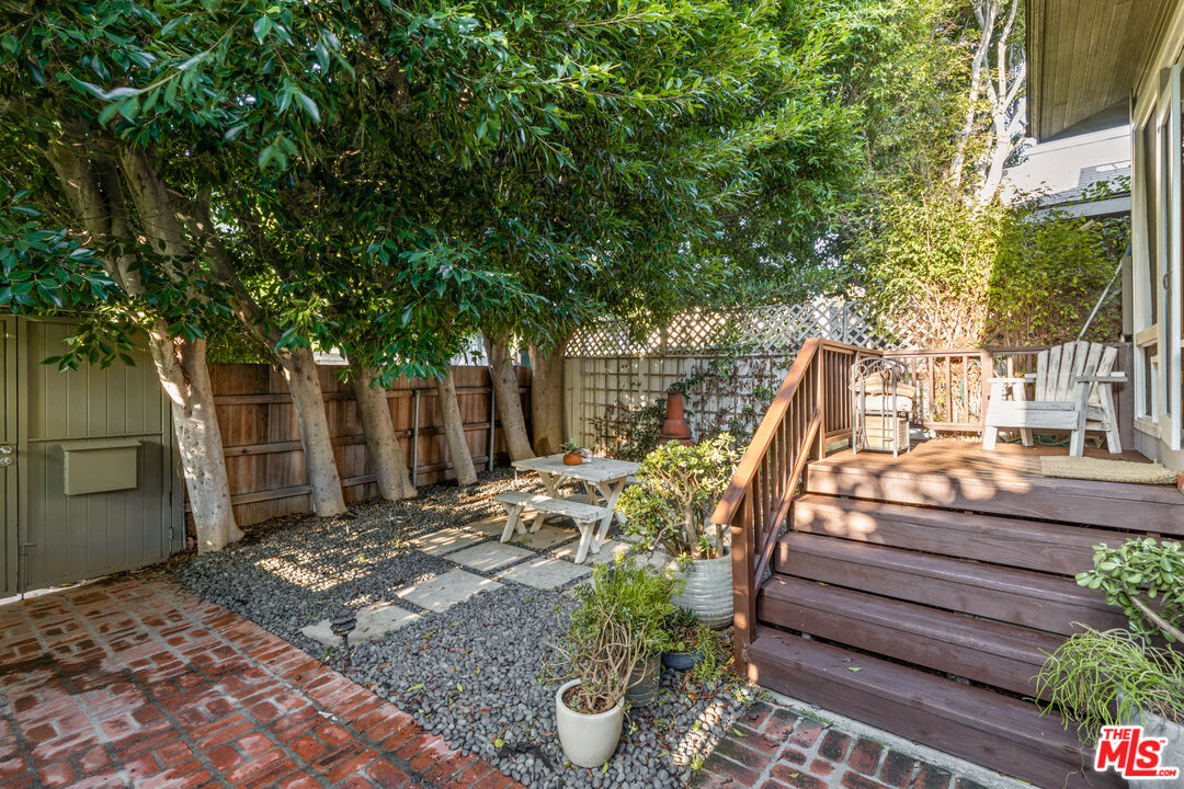 46 Wavecrest Avenue Venice, CA 90291 - Photo 30 of 31