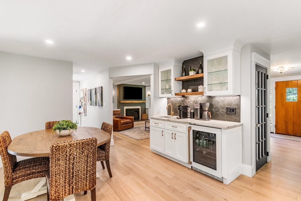 1 Old Mill Road Norfolk, MA 02056 - Photo 5 of 41 Gallery Image 5