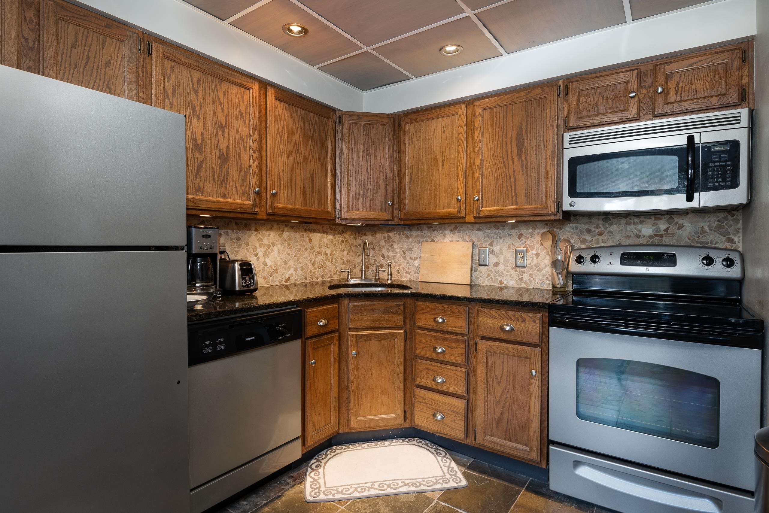135 East Mountain Road, Unit 1C7 Killington, VT 05751 - Photo 12 of 16 Gallery Image 12