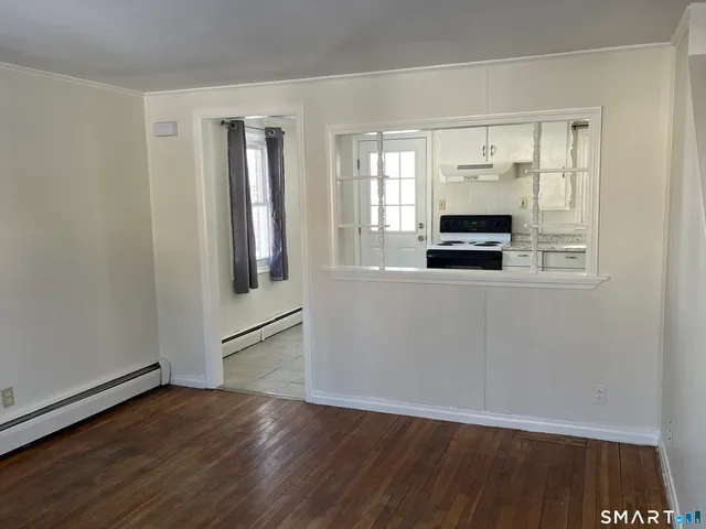 $205,000 | 20 John Street, Southington, CT 06489