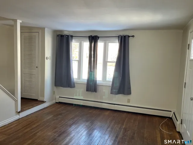 $205,000 | 20 John Street, Southington, CT 06489