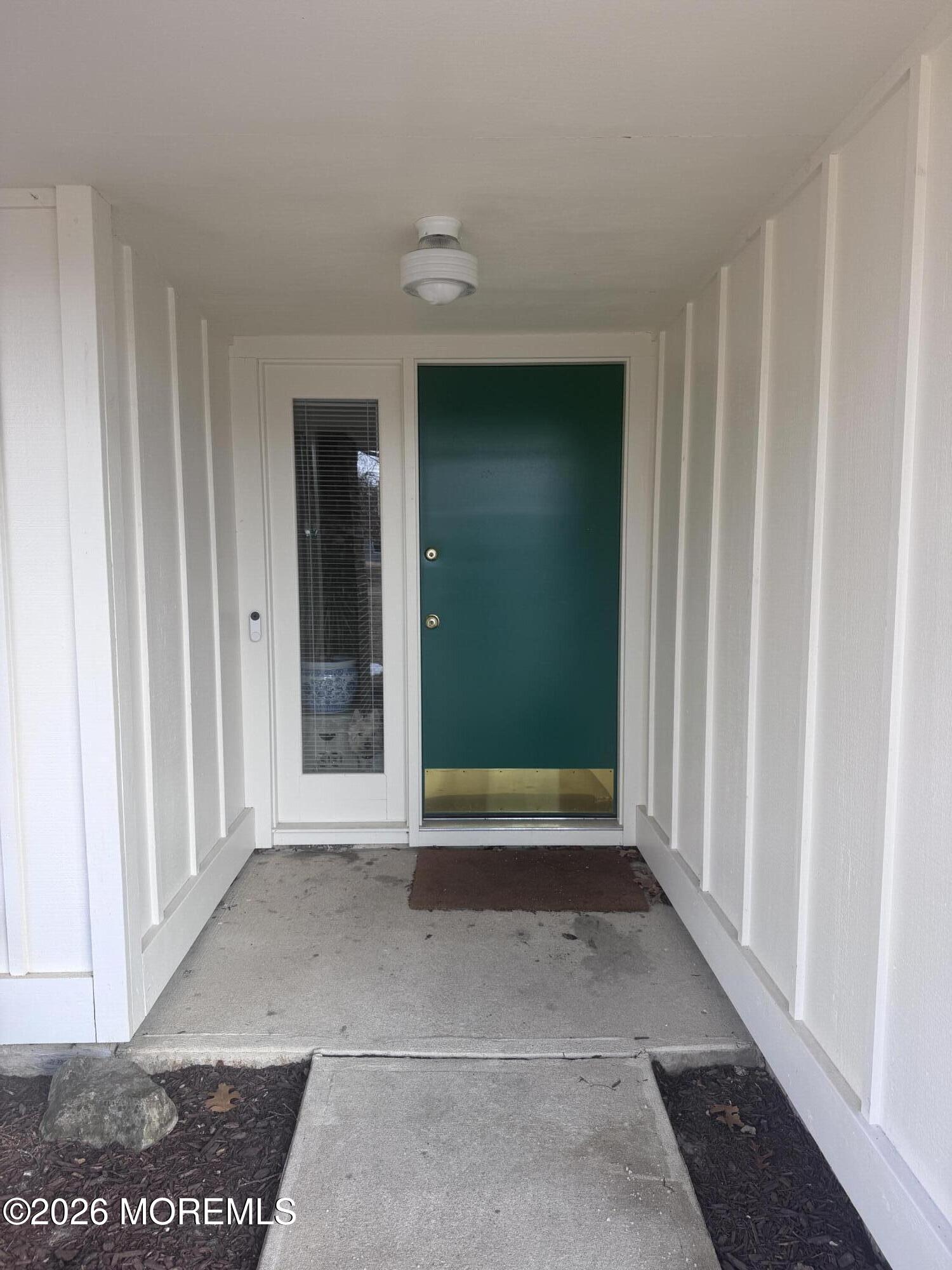 18 Liverpool Court Jackson, NJ 08527 - Photo 4 of 16 a view of entrance