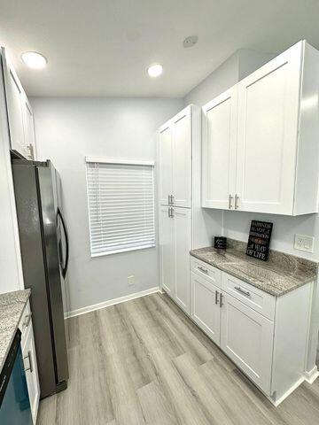 8625 Raintree Court Boca Raton, FL 33496 - Photo 5 of 31 Kitchen