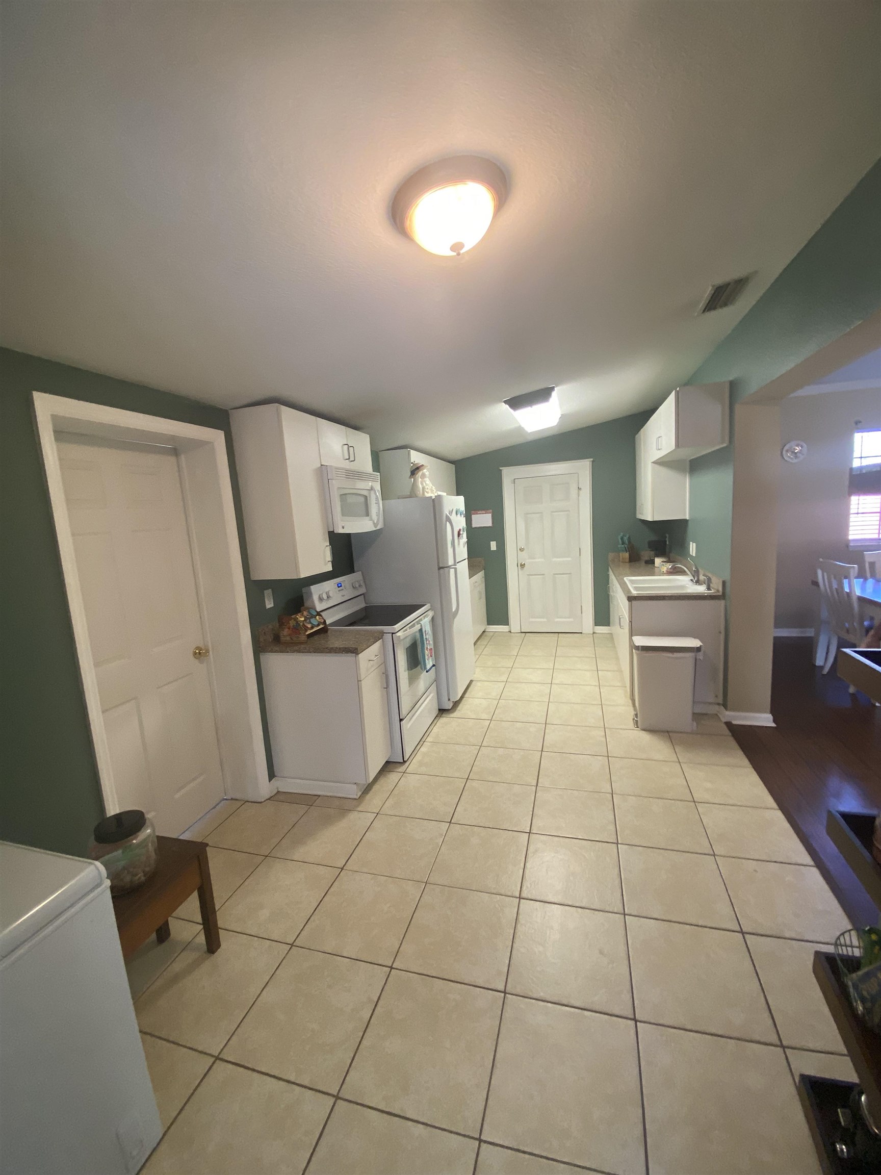 1329 Tolar White Road Quincy, FL 32351 - Photo 9 of 11 Gallery Image 9