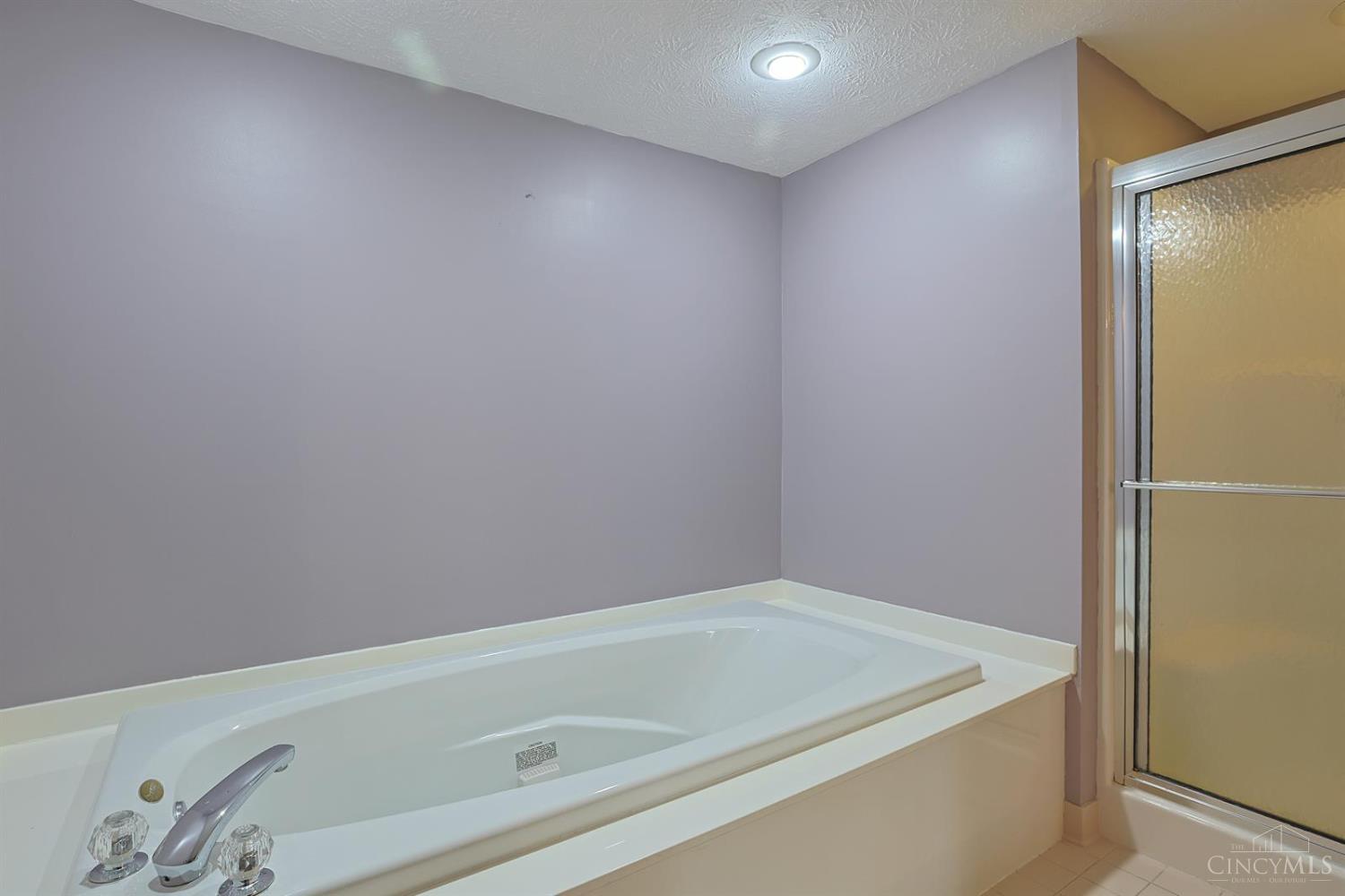 7630 Cheviot Road, Unit 105 Cincinnati, OH 45247 - Photo 23 of 33 Gallery Image 23