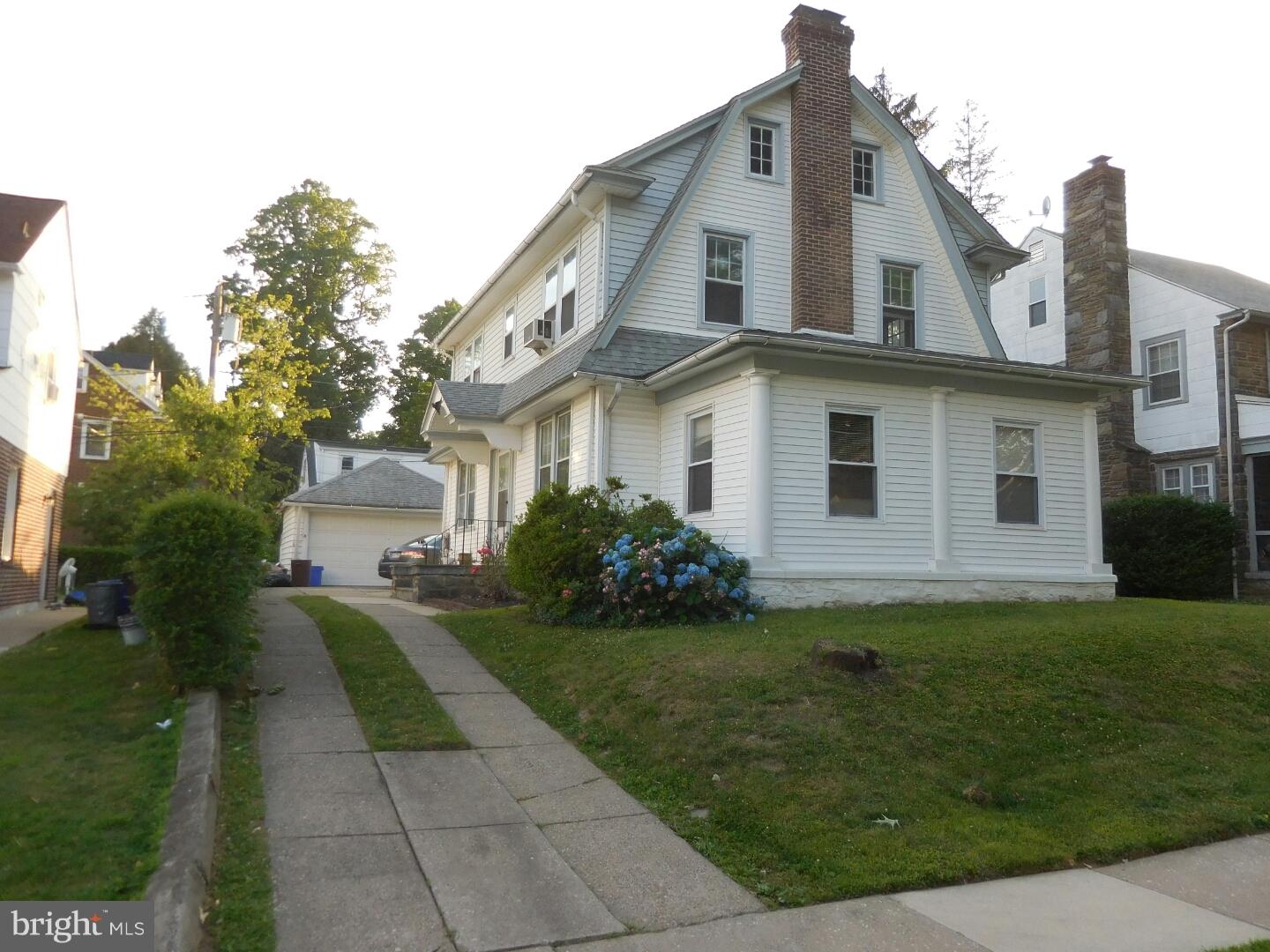 552 Broadview Road Upper Darby, PA 19082 - Photo 1 of 17 Exterior Front