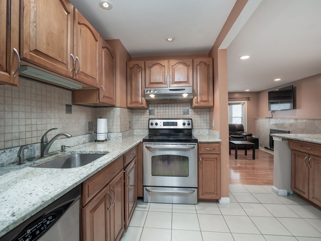 76 Golden Hills Road Saugus, MA 01906 - Photo 6 of 27 Gallery Image 6