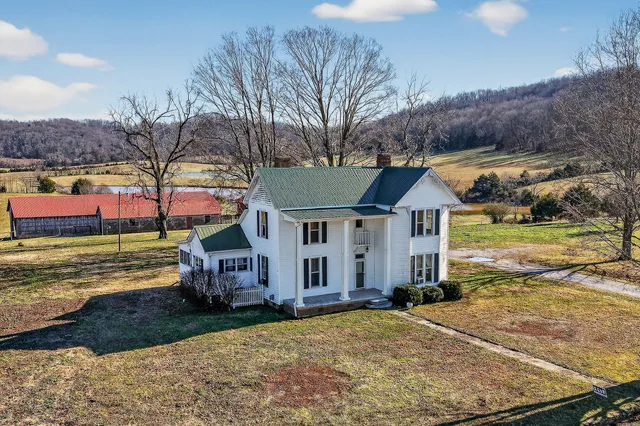 $449,900 | 4761 Gum Springs Mountain Road, Sparta, TN 38583