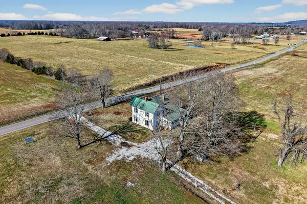 $449,900 | 4761 Gum Springs Mountain Road, Sparta, TN 38583