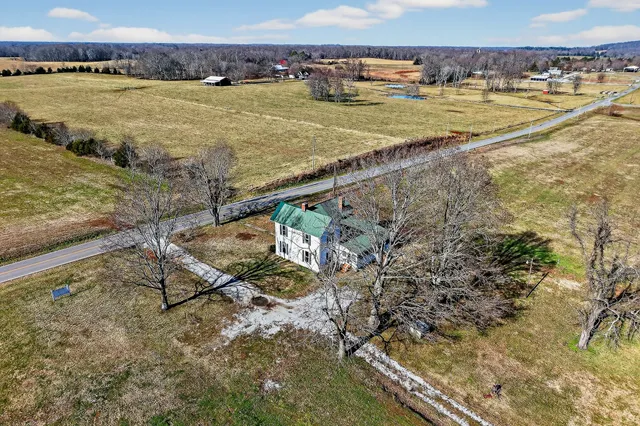 $449,900 | 4761 Gum Springs Mountain Road, Sparta, TN 38583