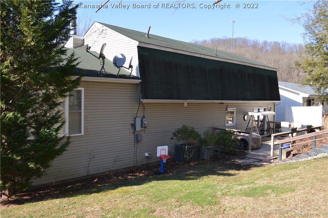 1208 Paula Road Charleston, WV 25314 - Photo 3 of 23 Gallery Image 3